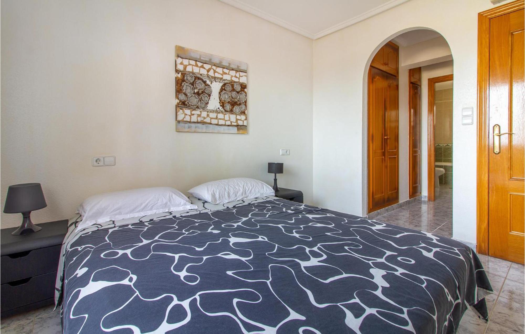 Beautiful Home In Gran Alacant With Kitchen Санта-Пола Екстер'єр фото